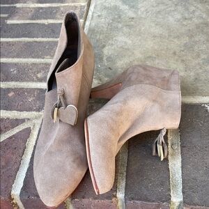 Patricia Blanchet | Tan | Genuine Leather | Suede | Cutout |Ankle Boots |Size 40